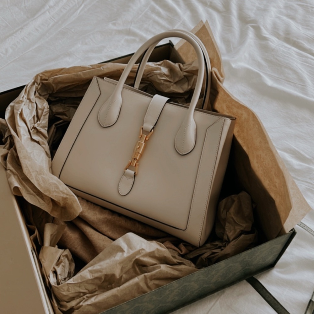 Gucci Jackie 1961 Totebag white.